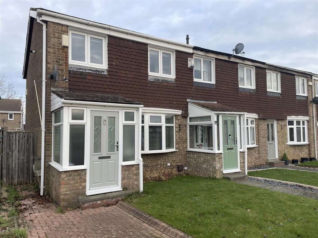 2-bed terraced on Walden Close, Ouston, Chester Le Street, £115,000