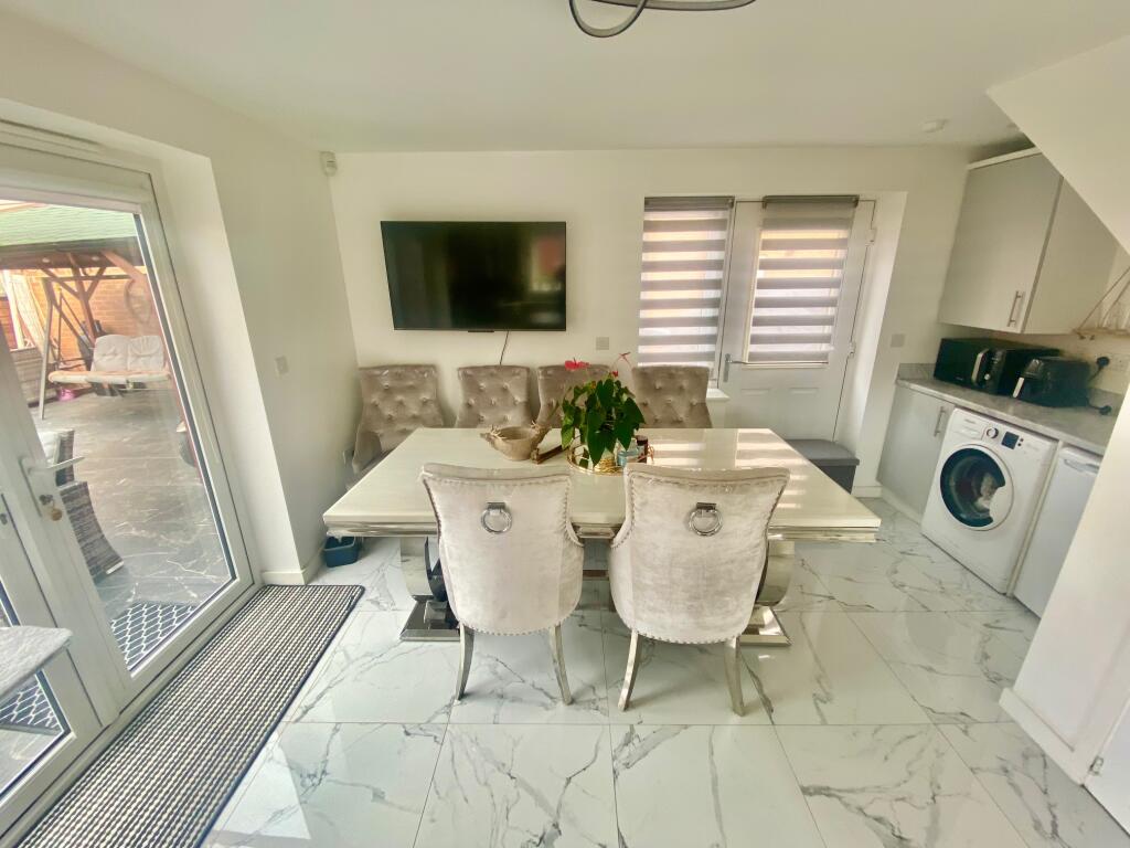 House in Peterborough - View 5