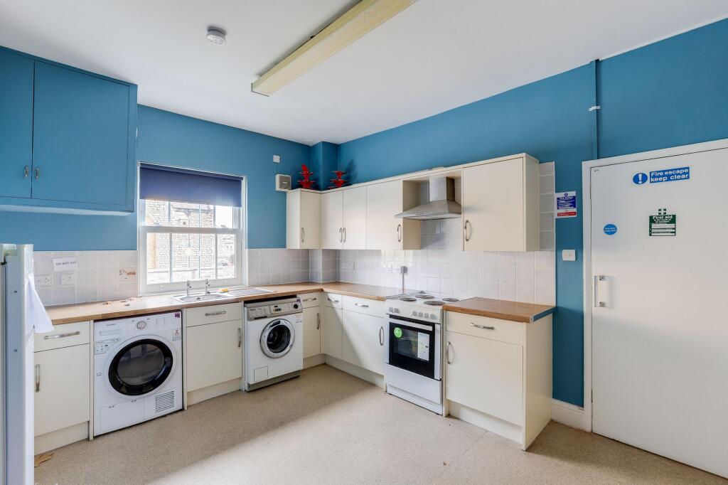 All Saints Terrace, Nottingham, NG7 - View 4