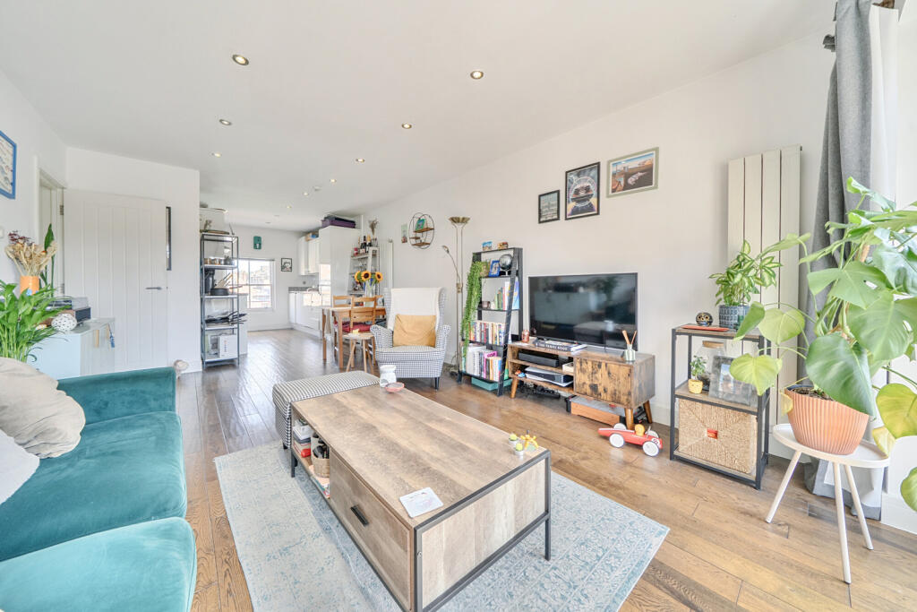 Main image of property: Greenwich High Road, Greenwich