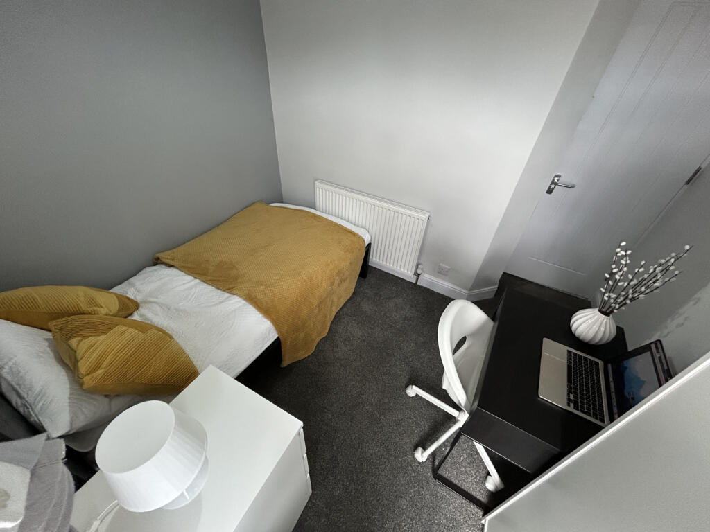 Main image of property: Park Street, Cleethorpes, DN35