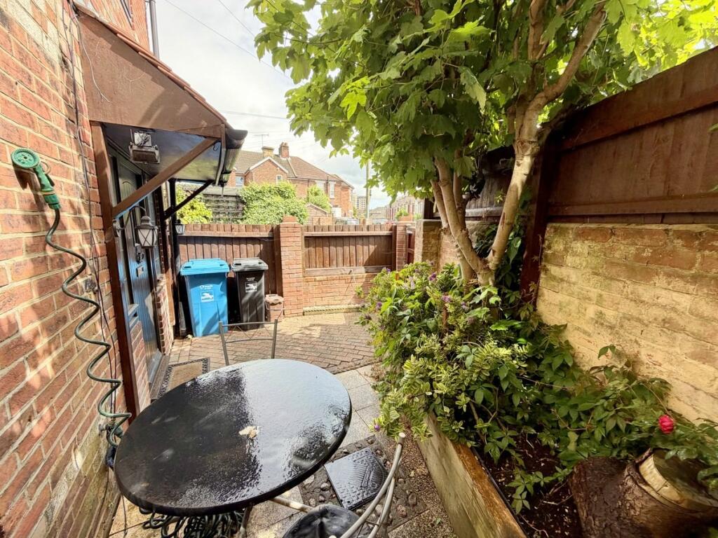 House in Poole - View 3