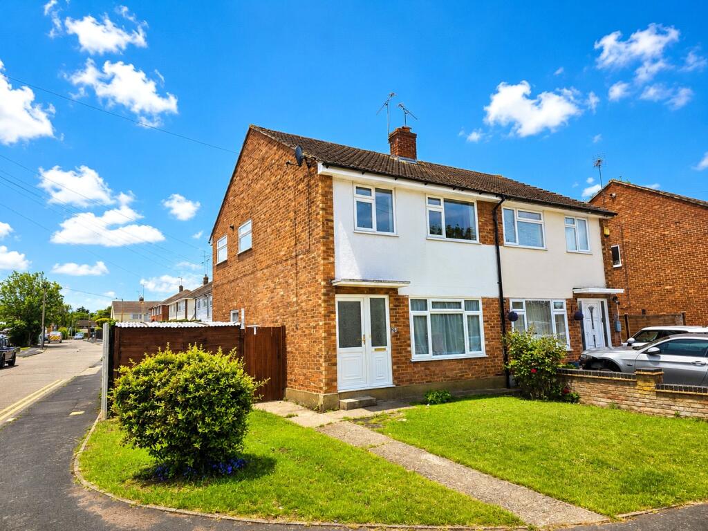 Main image of property: Ringwood Drive, Leigh-on-Sea, Essex, SS9