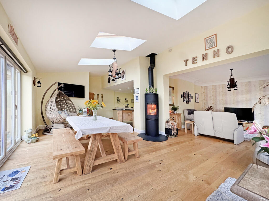 Elwick Road, Hartlepool, TS26 0 - View 2