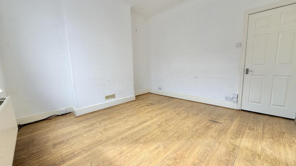 House in Stockport, Heaton Norris, Edgeley - View 2
