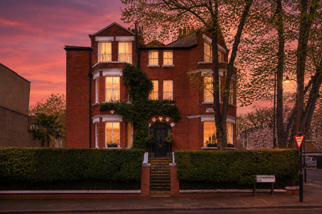 Main image of property: Willow Bridge Road, London, N1