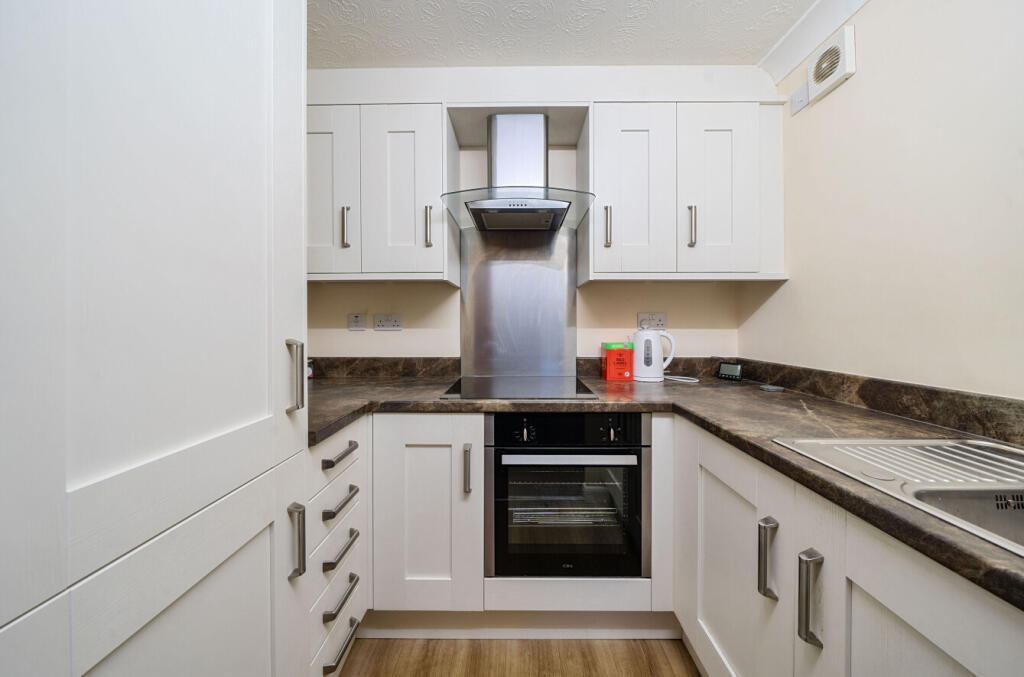 Apartment in Anlaby, Anlaby with Anlaby Common - View 5