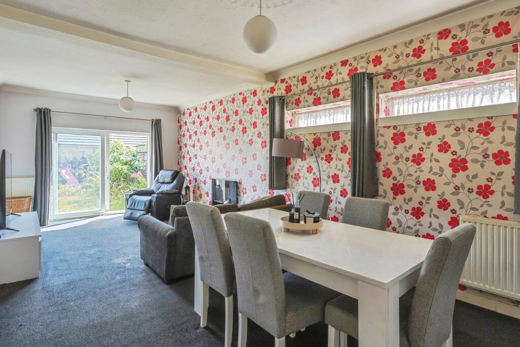 House in Poole, Hamworthy - View 2