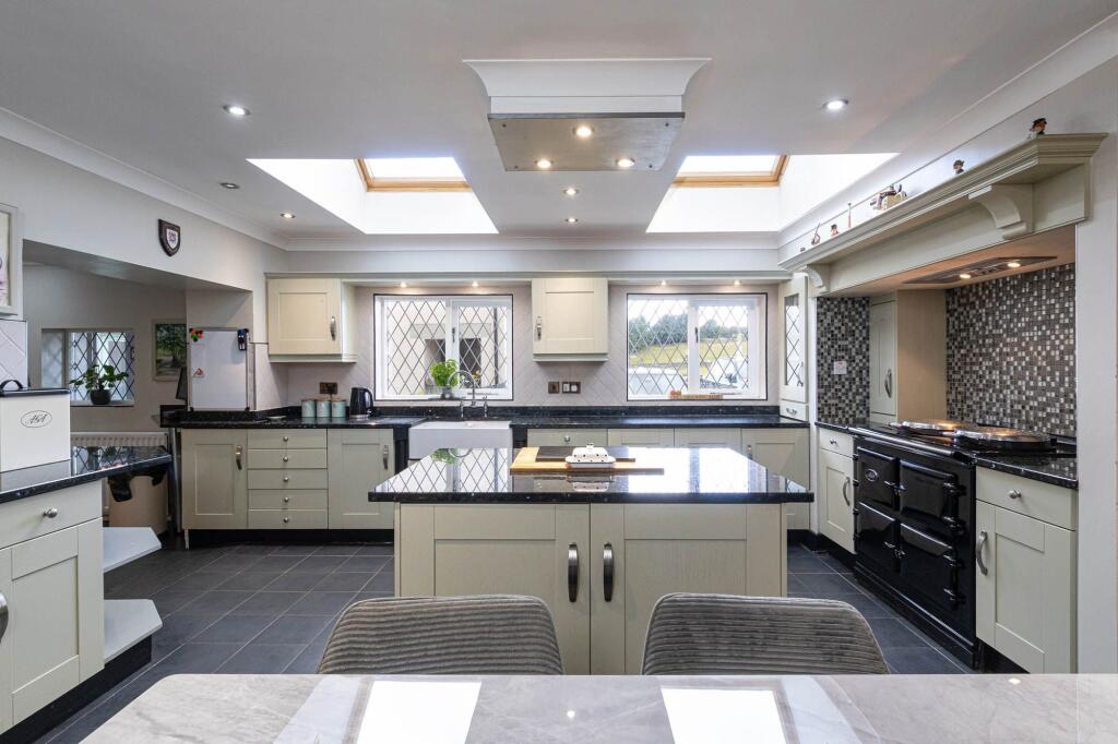 House in Darlington - More