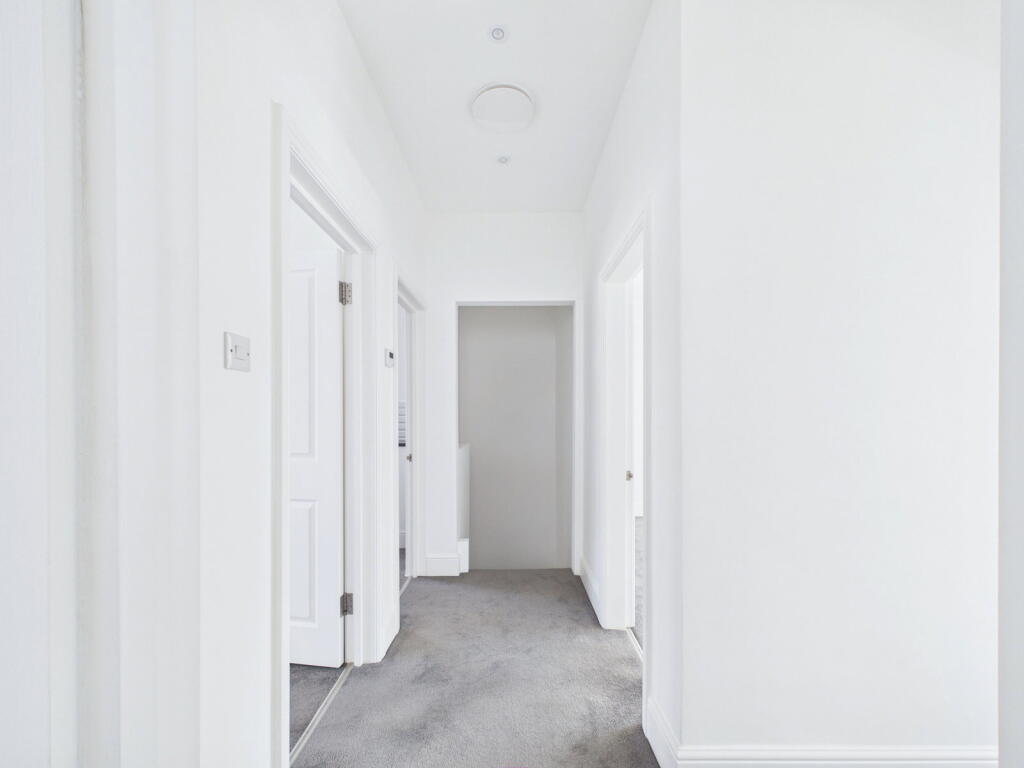 Apartment in Torquay - View 5