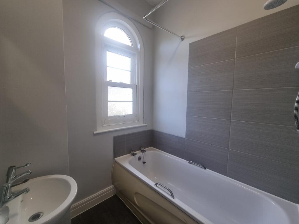 House in Torquay - View 4