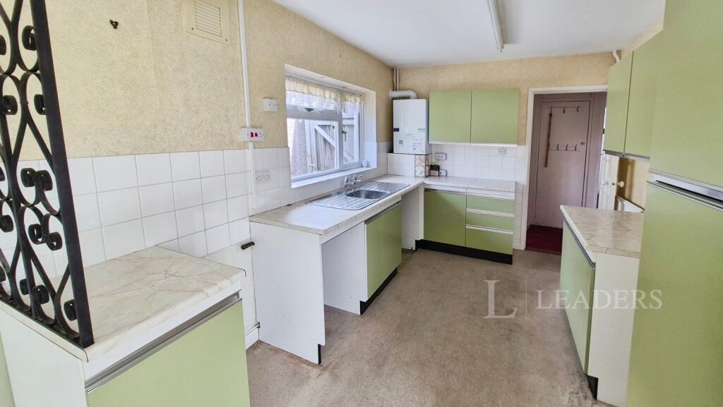 House in Fareham, Stubbington - More