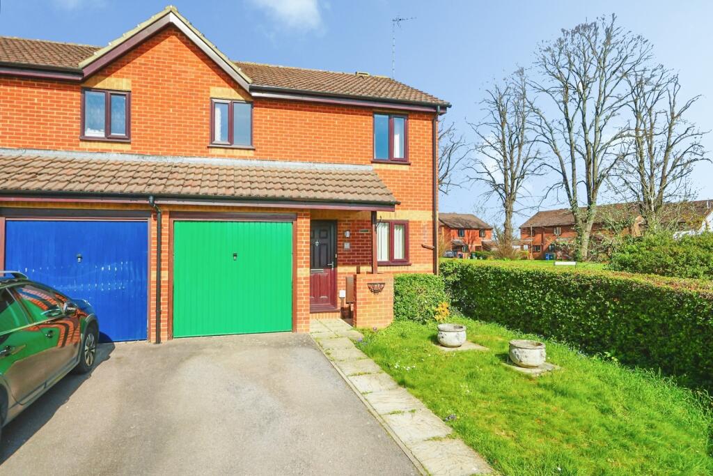 Main image of property: Parklands, BANBURY, Oxfordshire, OX16