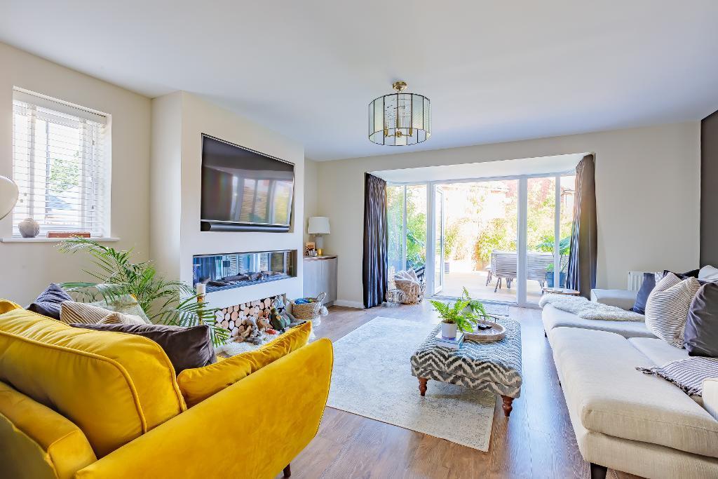 House in Bristol, Lyde Green, Emersons Green - View 2