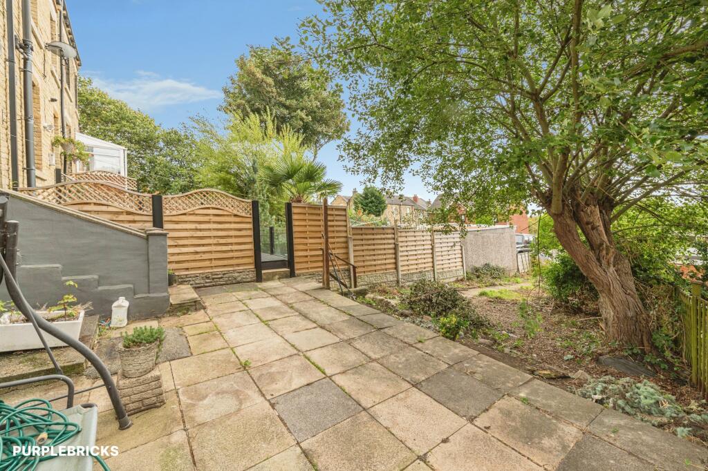 House in Kirklees, West Yorkshire - View 4
