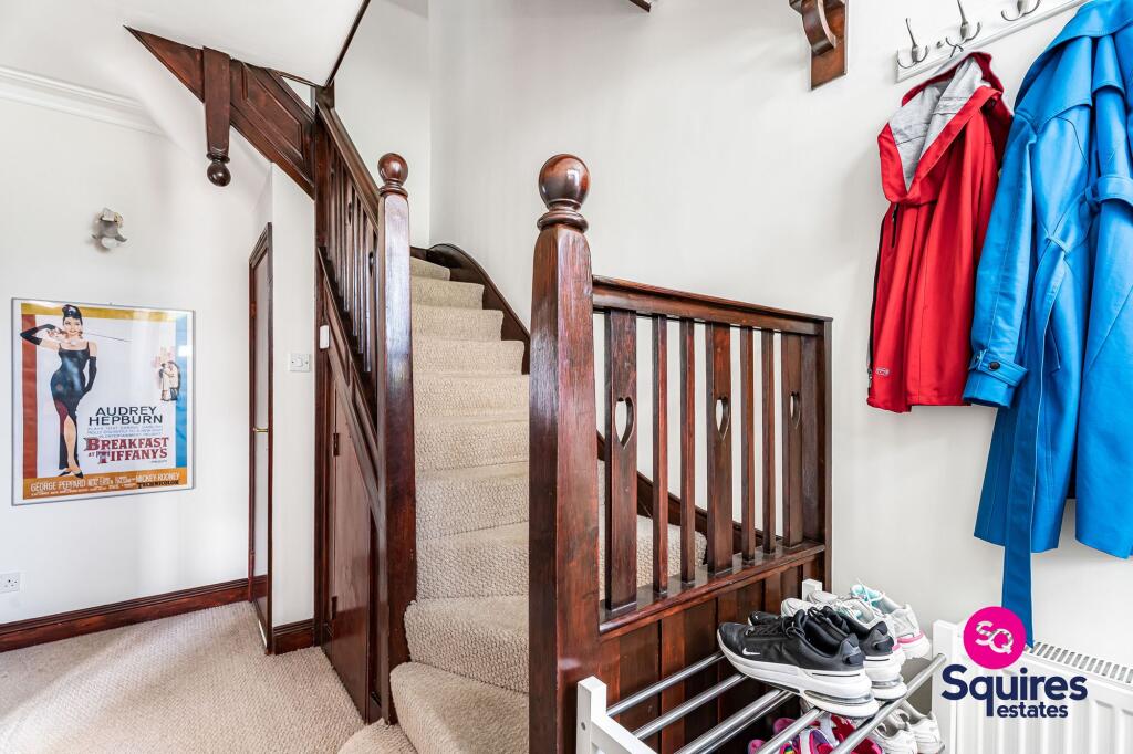 House in London - View 5