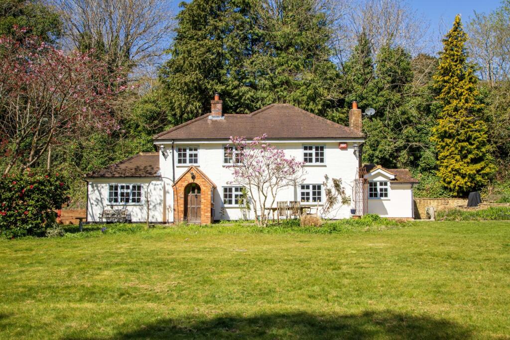 Main image of property: Vicarage Lane, The Bourne, Farnham, Surrey