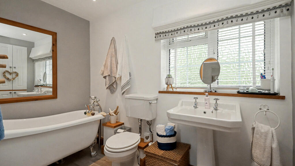 Additional image 11 of Springcroft, Martin Street, Baltonsborough, Glastonbury, Somerset