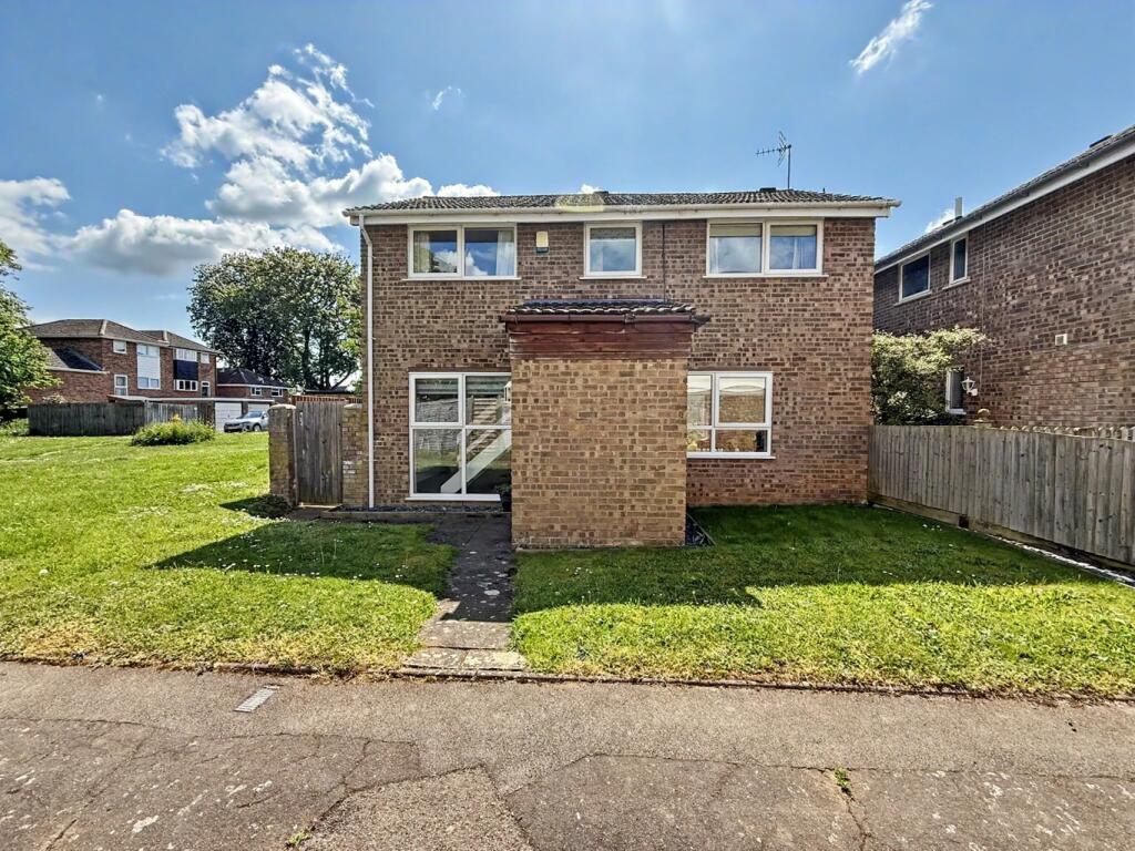 Main image of property: 38 Harmans Way, Weedon, NN7 4PB