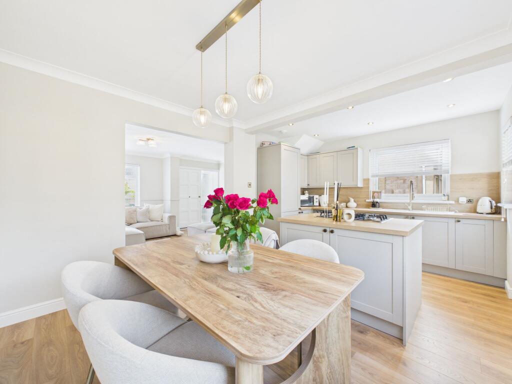 House in Motherwell, South Lanarkshire - View 5
