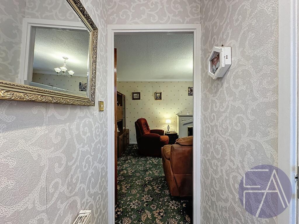 Totnes Drive, Southport, Merseyside, PR9 9GH photo 2