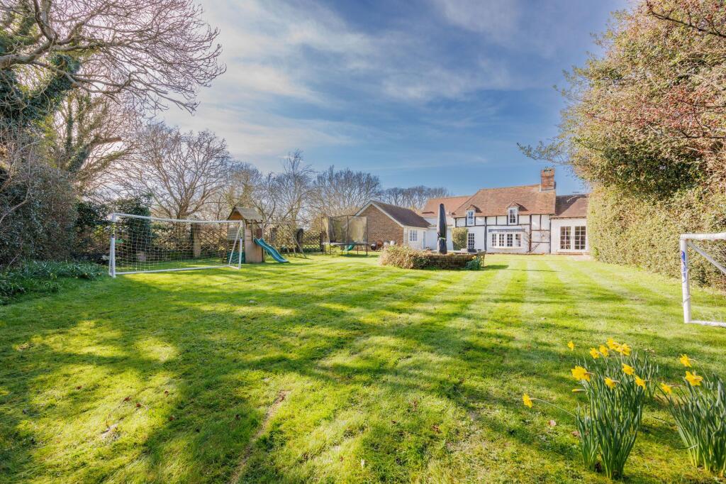 Fletching Common, Newick, BN8 photo 5