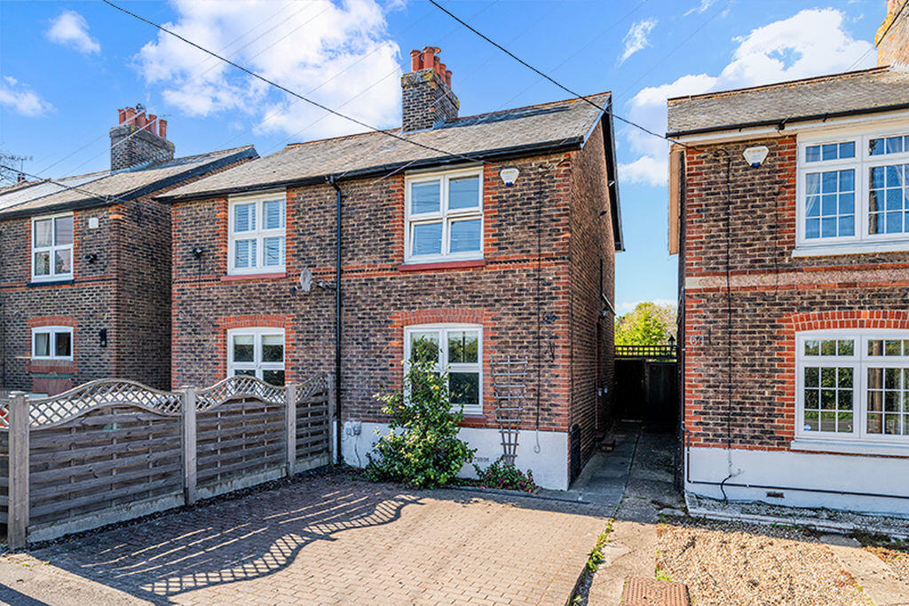 Main image of property: Masons Bridge Road, Redhill