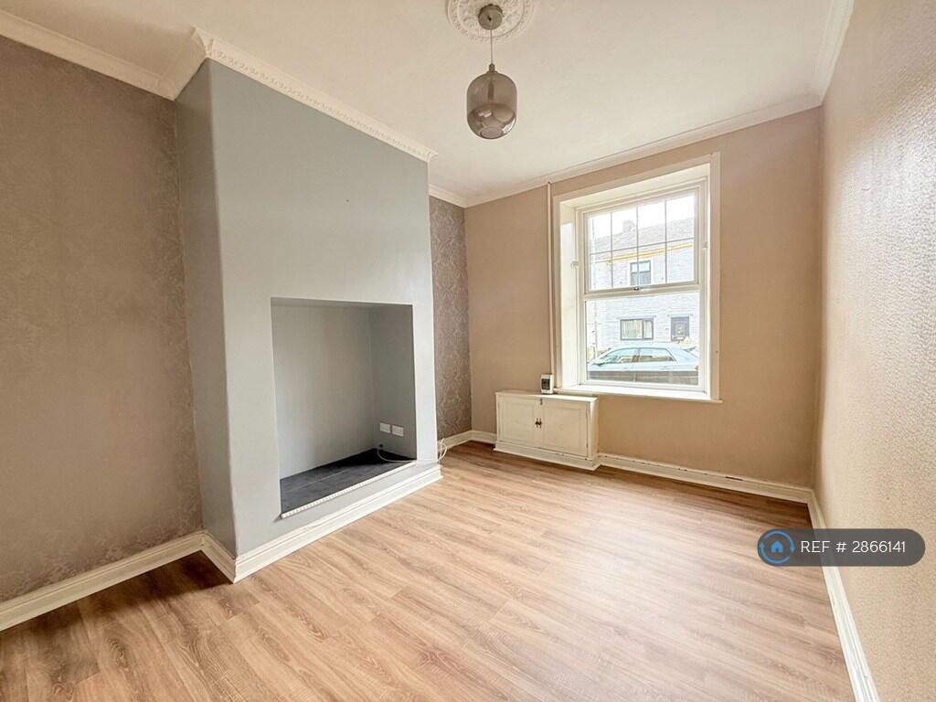 Additional image 4 of St Huberts Road, Blackburn, BB6