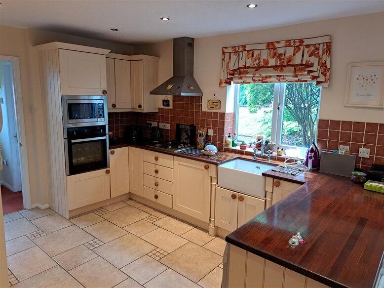House in Birmingham, Sutton Coldfield - View 4