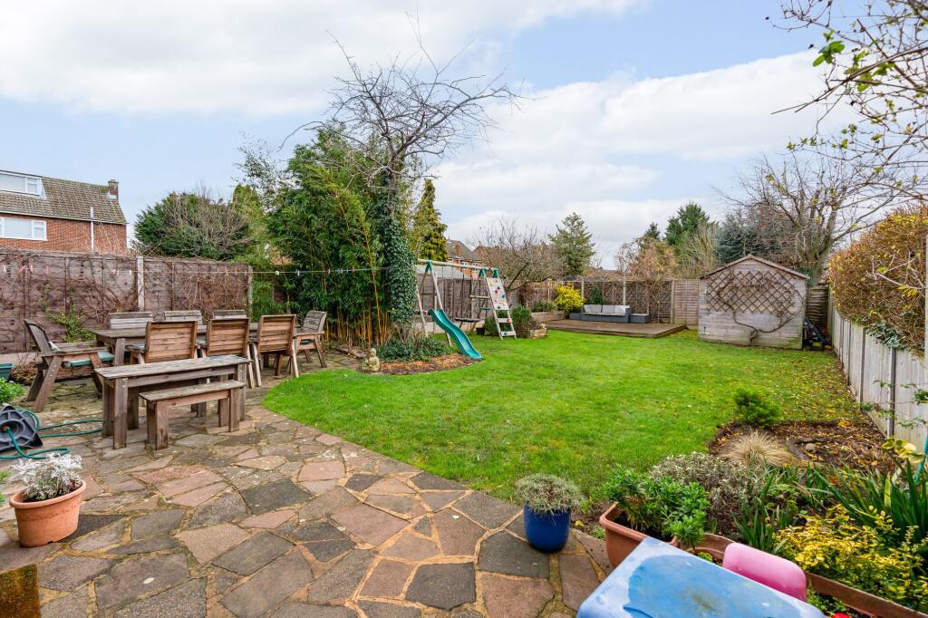 1 Rushfield Road photo 3