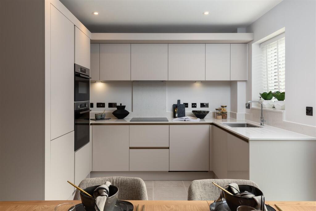 House in Rushcliffe, Radcliffe-on-Trent - View 3