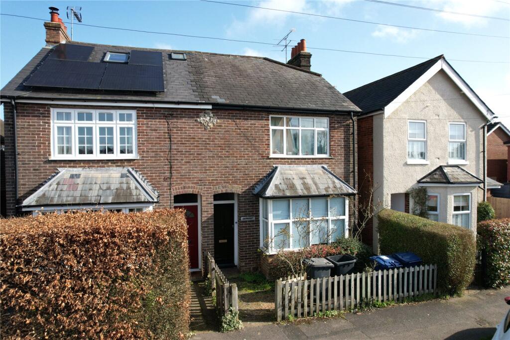 Main image of property: Manor Road, Farnham, Surrey, GU9