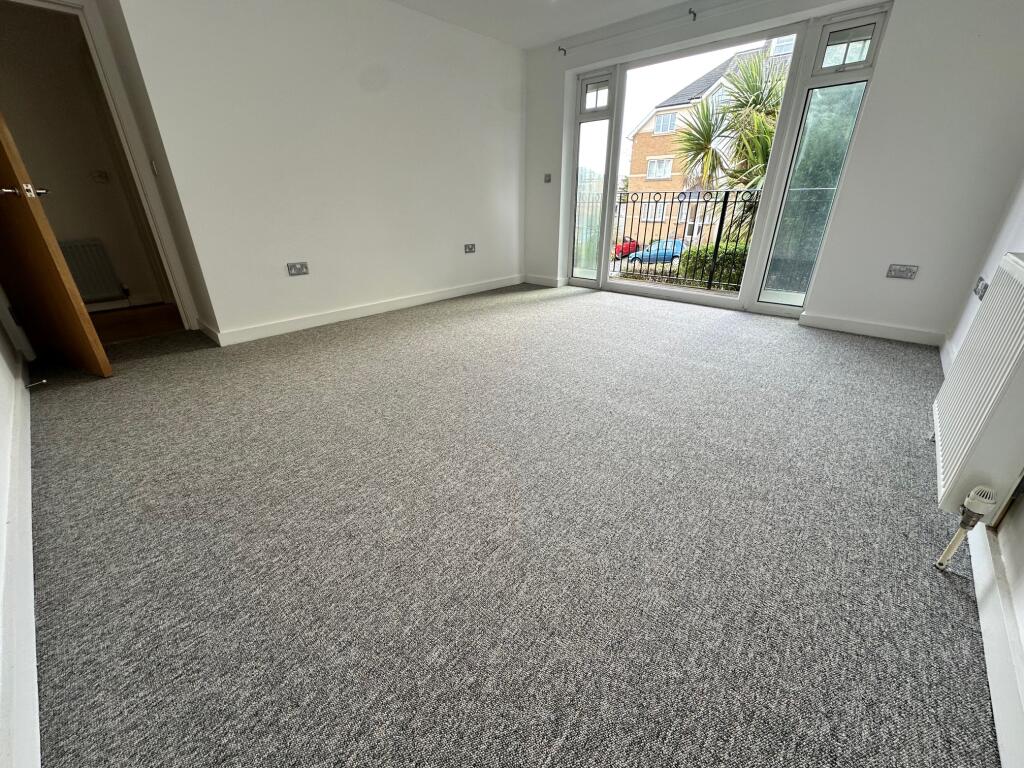 Apartment in Bournemouth - View 4
