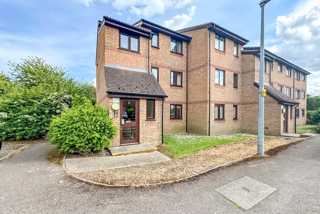 Main image of property: Sandon Close, Rochford