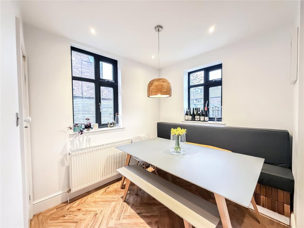 635 Wilmslow Road photo 4