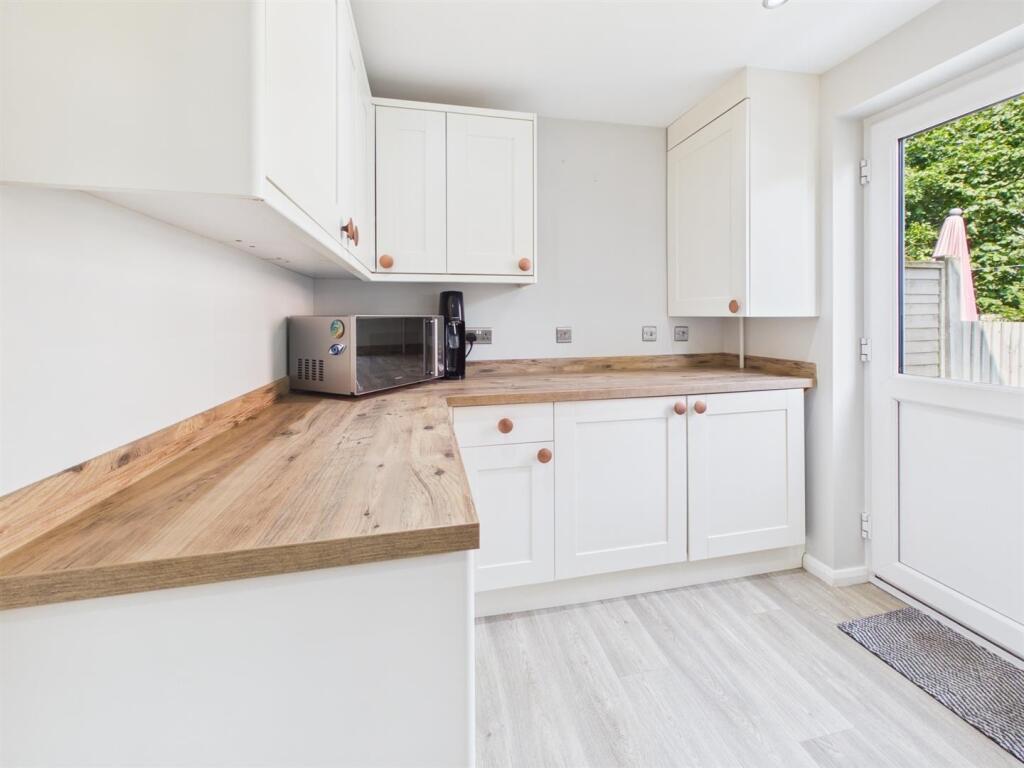 House in Gloucester, Quedgeley - View 5
