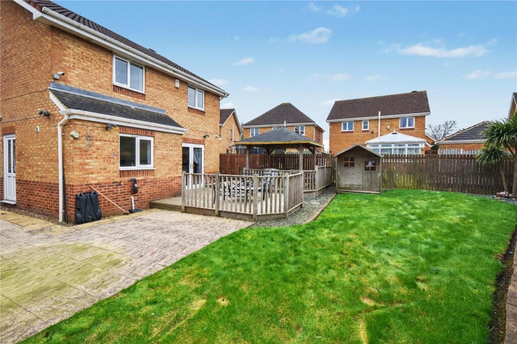 Main image of property: Redhill Chase, Castleford, West Yorkshire