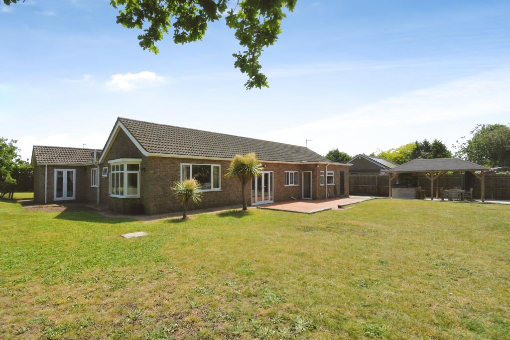 Main image of property: Exmoor Close, North Hykeham, Lincoln, LN6