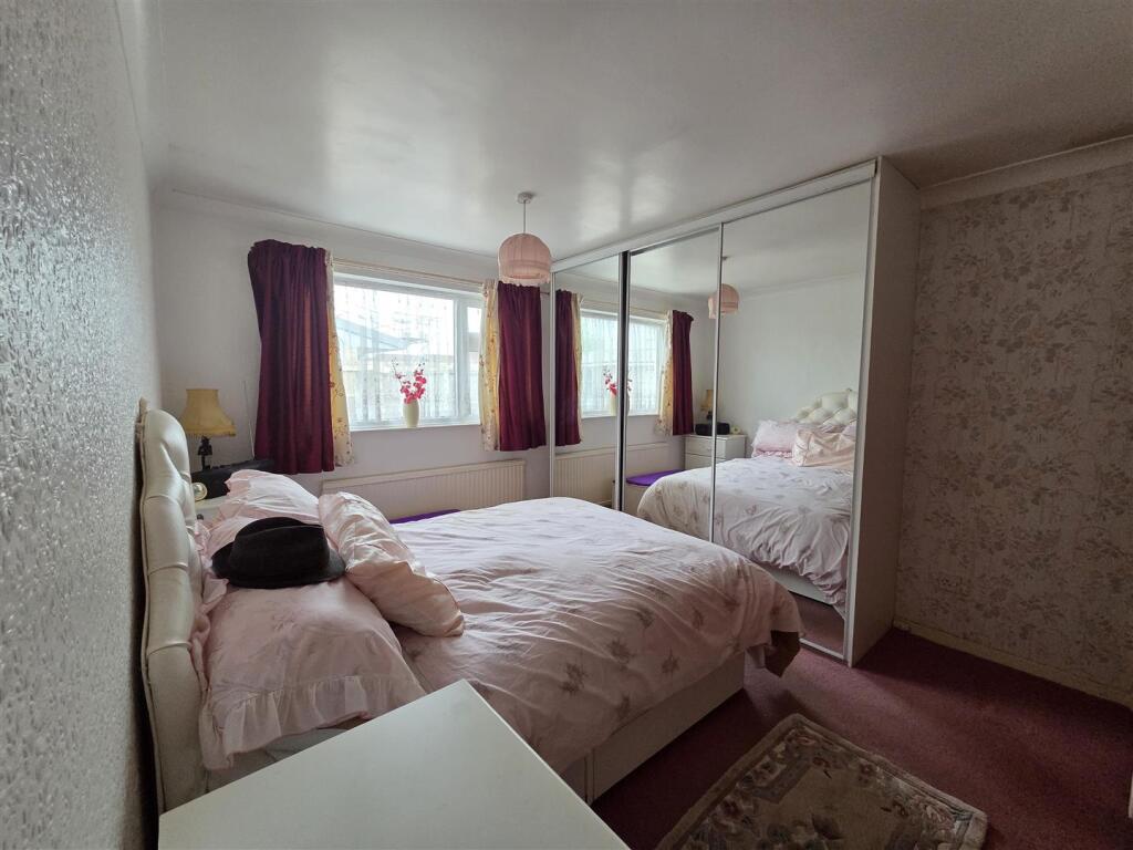 House in Mansfield, Warsop - View 6