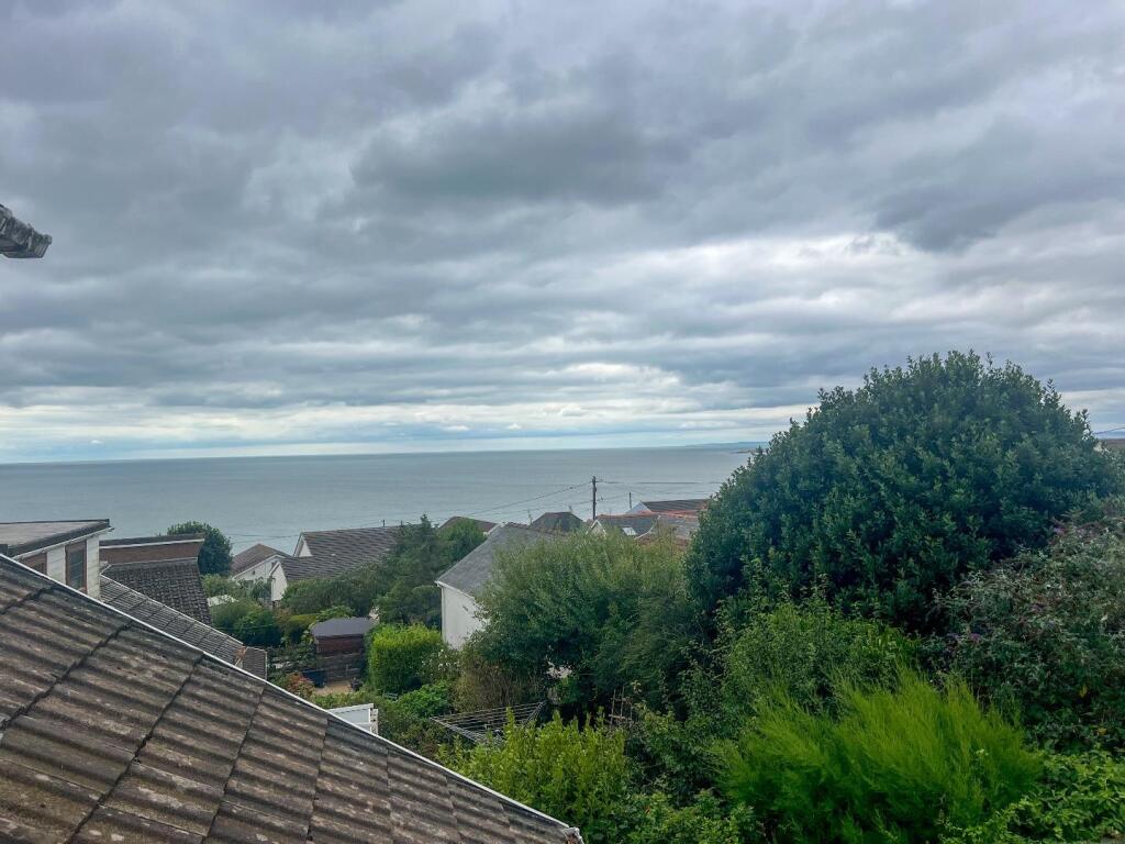 22 Somerset View, Ogmore By Sea, Vale Of Glamorgan CF32 OPP photo 3