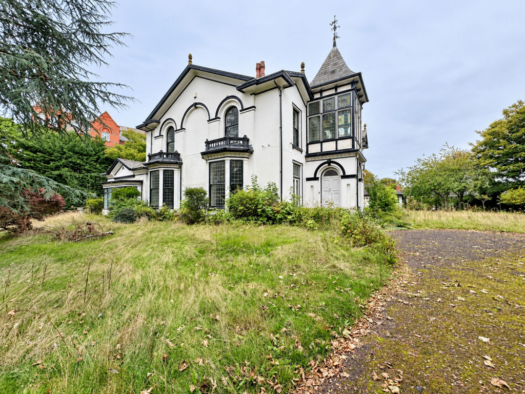 House in Preston - View 2