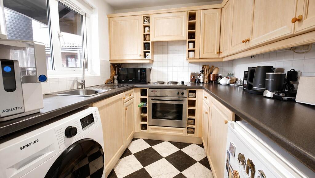 Apartment in St Albans - View 2
