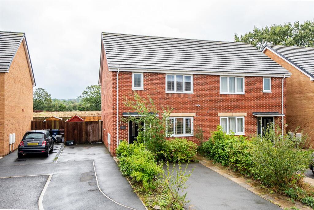 Main image of property: Wren Close, Hoghton, Preston