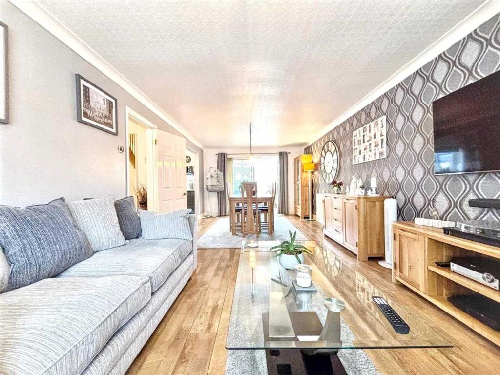 House in Ashfield, Kirkby-in-Ashfield, Sutton-in-Ashfield - View 4