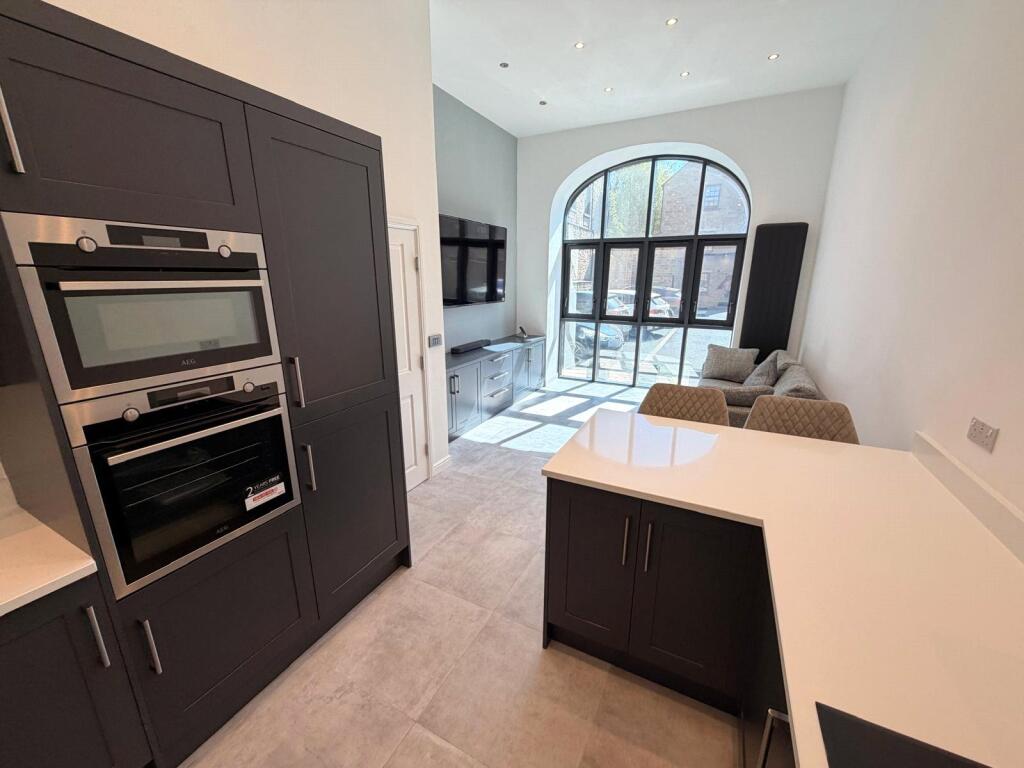Apartment in Bolton, Horwich - More
