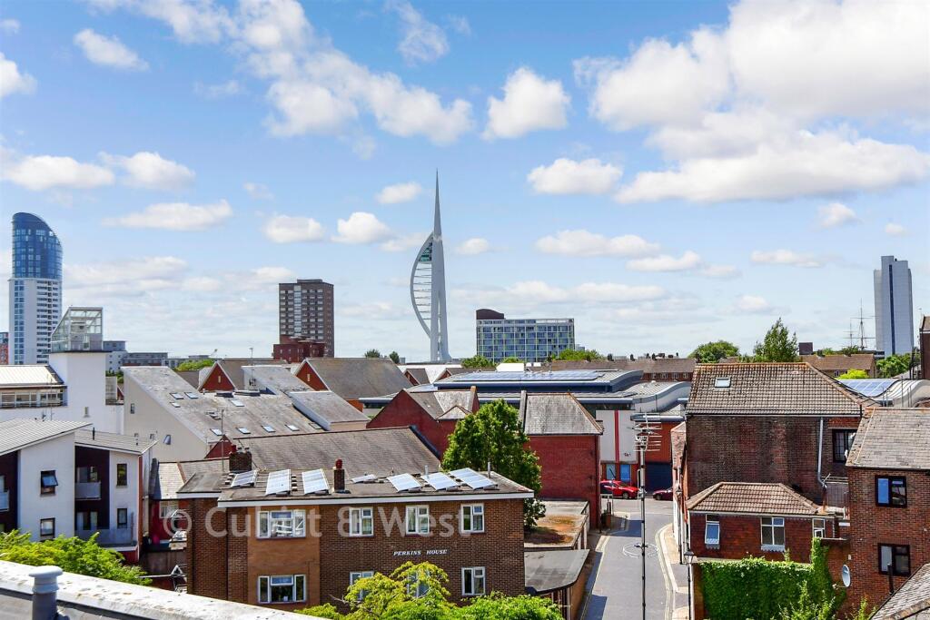 Apartment in Portsmouth - View 5