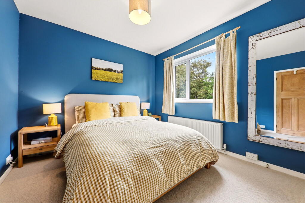 House in Leeds, West Yorkshire - View 4