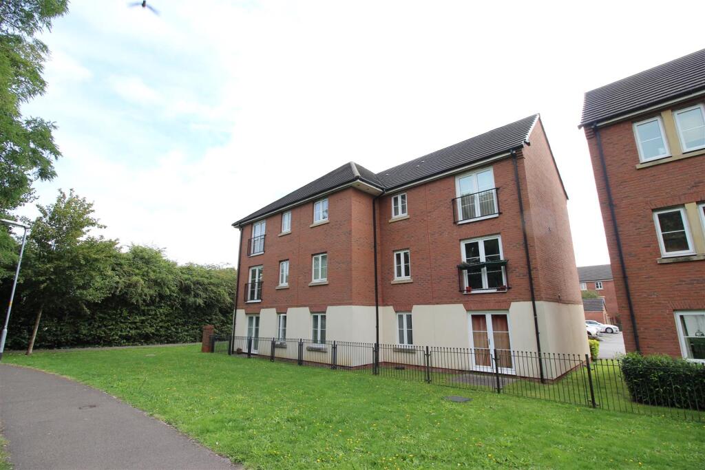 1 Bedroom Flat in SN14 6GW