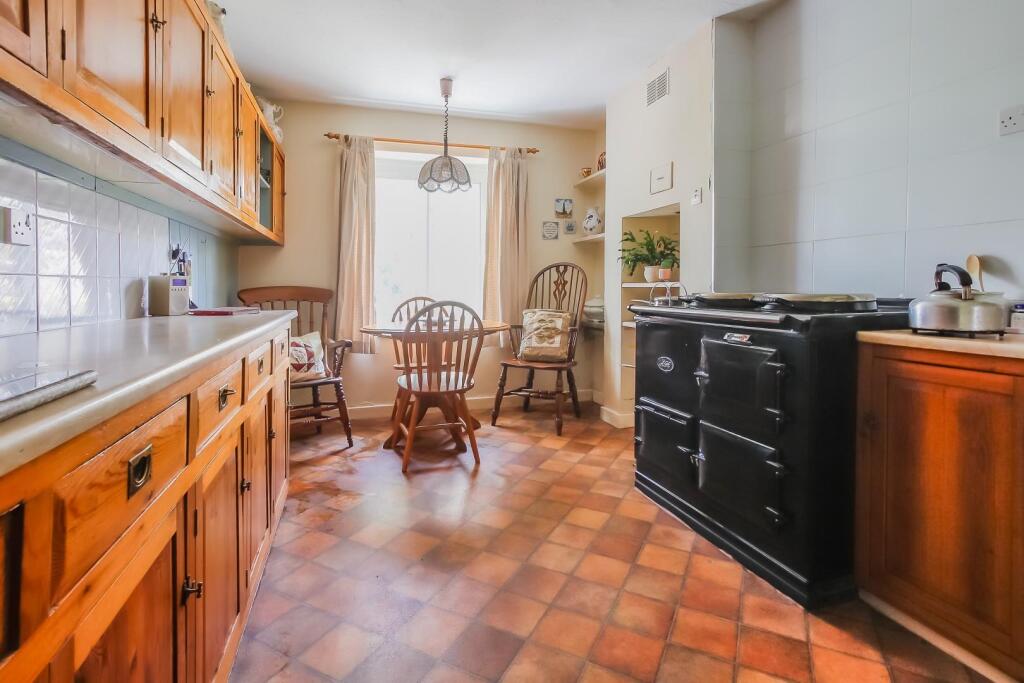 House in Draethen, Rudry - More
