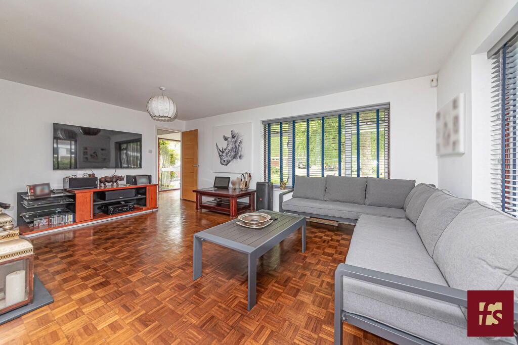 Salamanca, Crowthorne, Berkshire, RG45 6AP photo 4